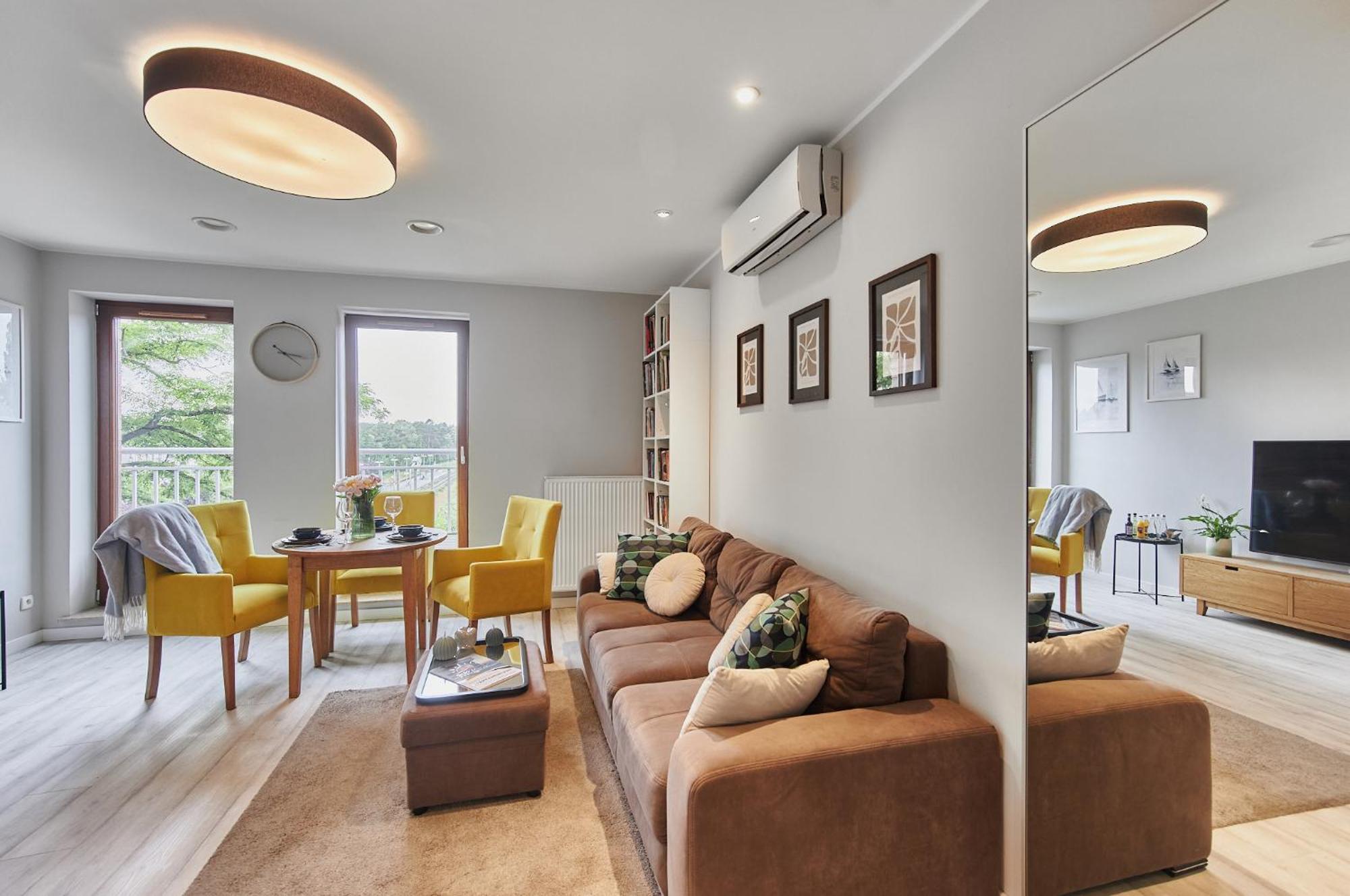Golden Hour Apartments- Platan 16 シフィノウイシチェ エクステリア 写真